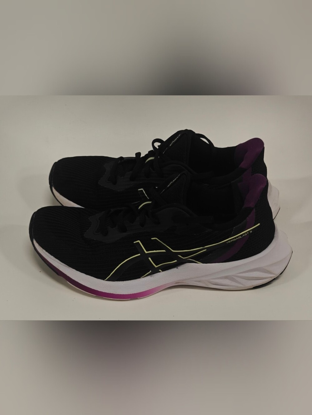ASICS Women's Versablast 3 Running Shoes Black Size 7.5